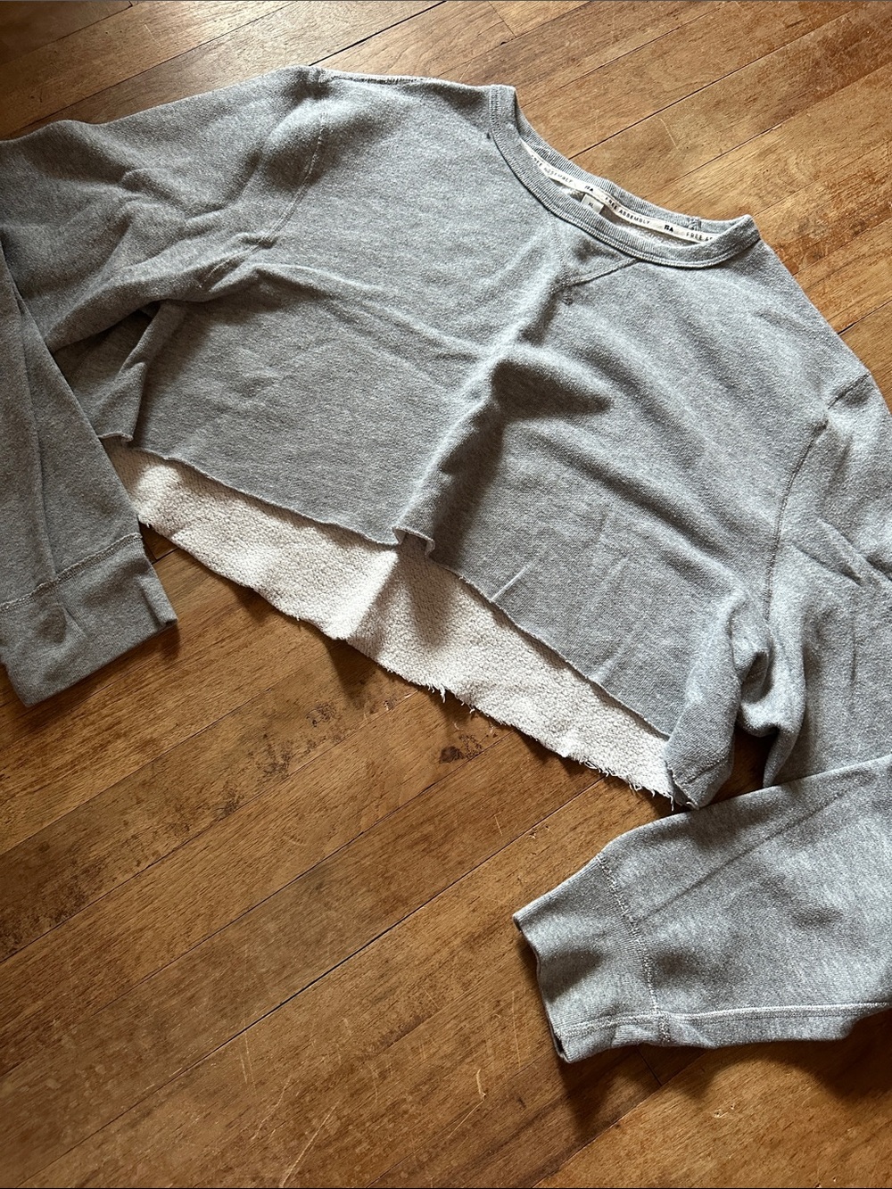 Free Assembly Gray Cropped Sweatshirt - Size XL
